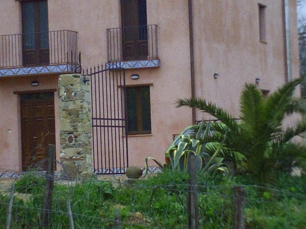 Agriturismo San Pietro Gangi Exteriör bild